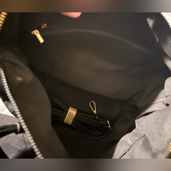 MFK Mia K collection Fiorella Weekender Bag - Picture 9 of 15